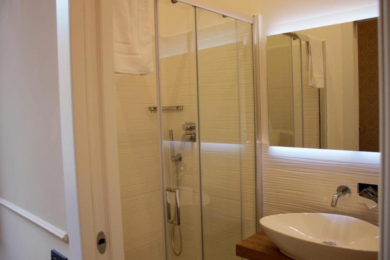 52 Vespasiano Vatican Suites Rome Kamer foto